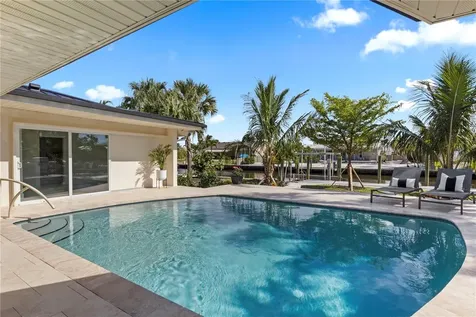 624 Dundee Lane Holmes Beach FL 34217