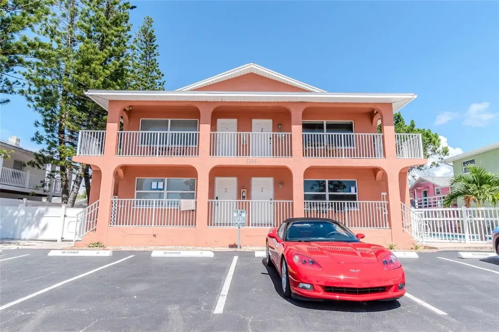 5605 Shore Boulevard S Gulfport FL 33707