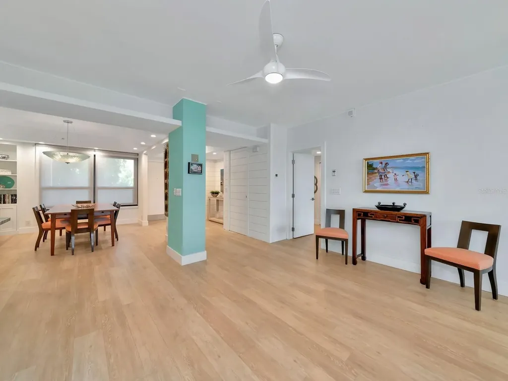 1255 N Gulfstream Avenue Sarasota FL 34236