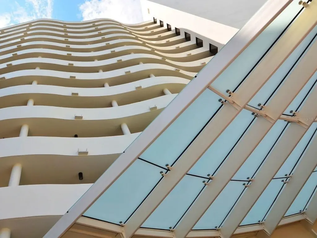 1255 N Gulfstream Avenue Sarasota FL 34236