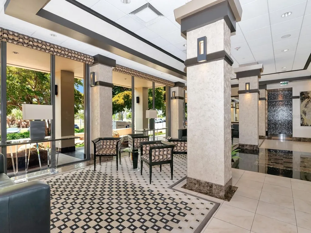 1255 N Gulfstream Avenue Sarasota FL 34236