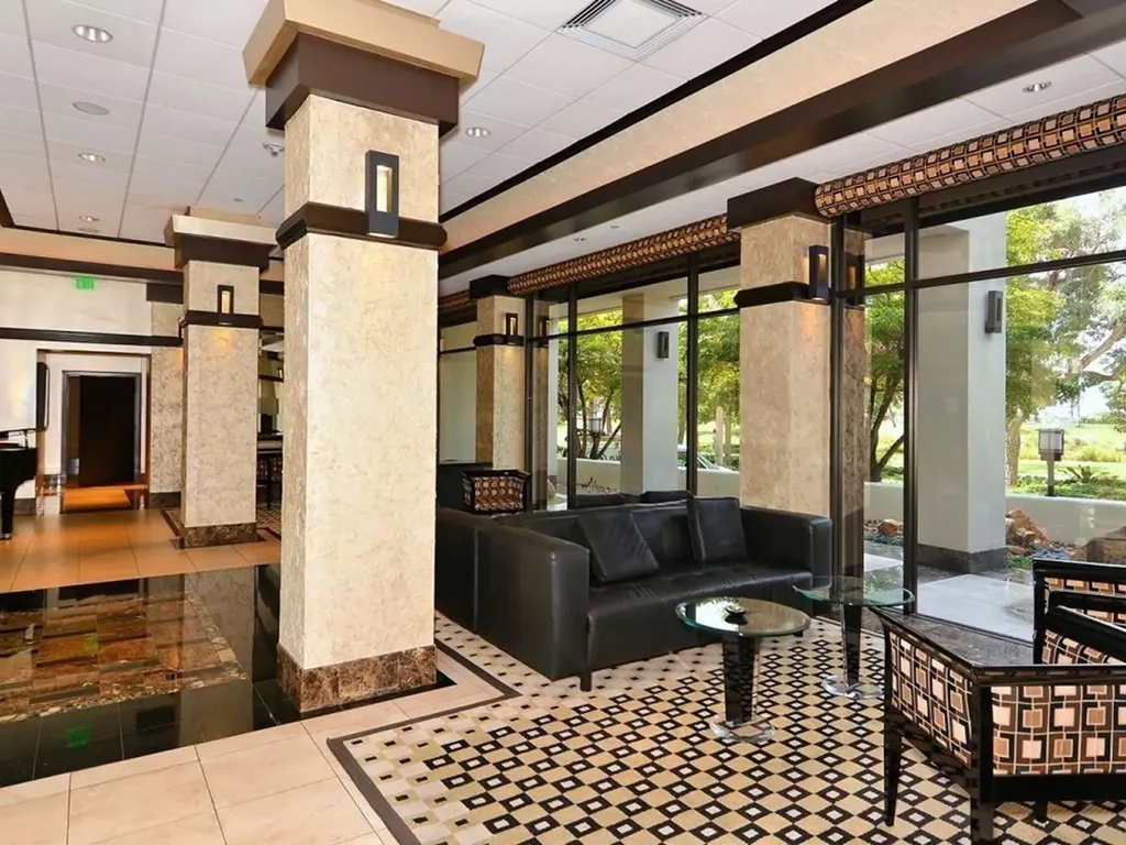 1255 N Gulfstream Avenue Sarasota FL 34236