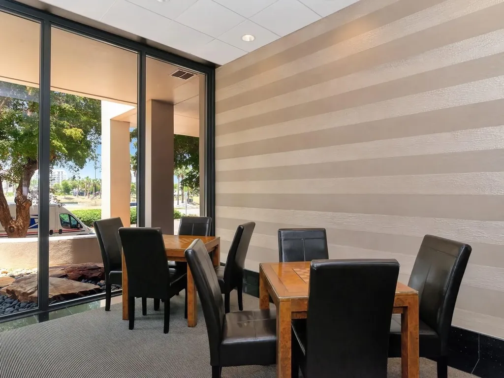 1255 N Gulfstream Avenue Sarasota FL 34236