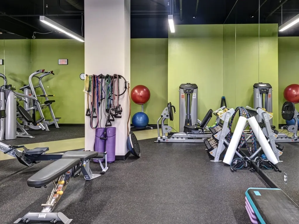 1255 N Gulfstream Avenue Sarasota FL 34236