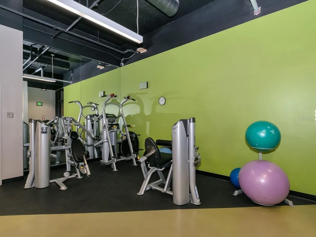 1255 N Gulfstream Avenue Sarasota FL 34236