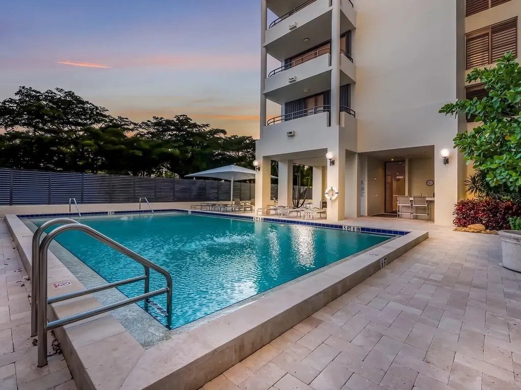 1255 N Gulfstream Avenue Sarasota FL 34236