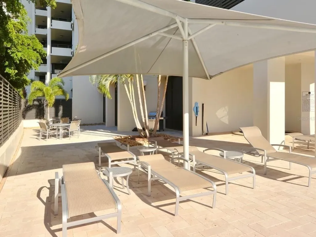 1255 N Gulfstream Avenue Sarasota FL 34236