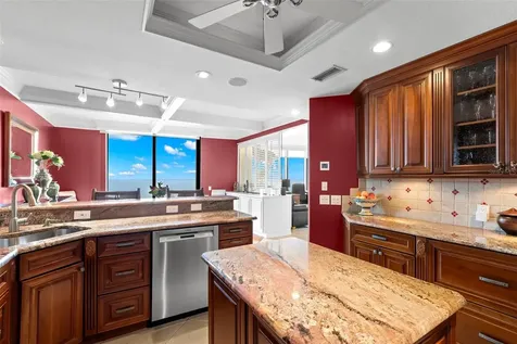 1 Beach Drive SE St Petersburg FL 33701