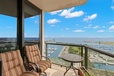 1 Beach Drive SE St Petersburg FL 33701