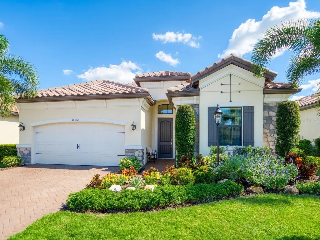 16532 Hillside Circle Lakewood Ranch FL 34202