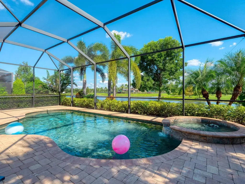 16532 Hillside Circle Lakewood Ranch FL 34202