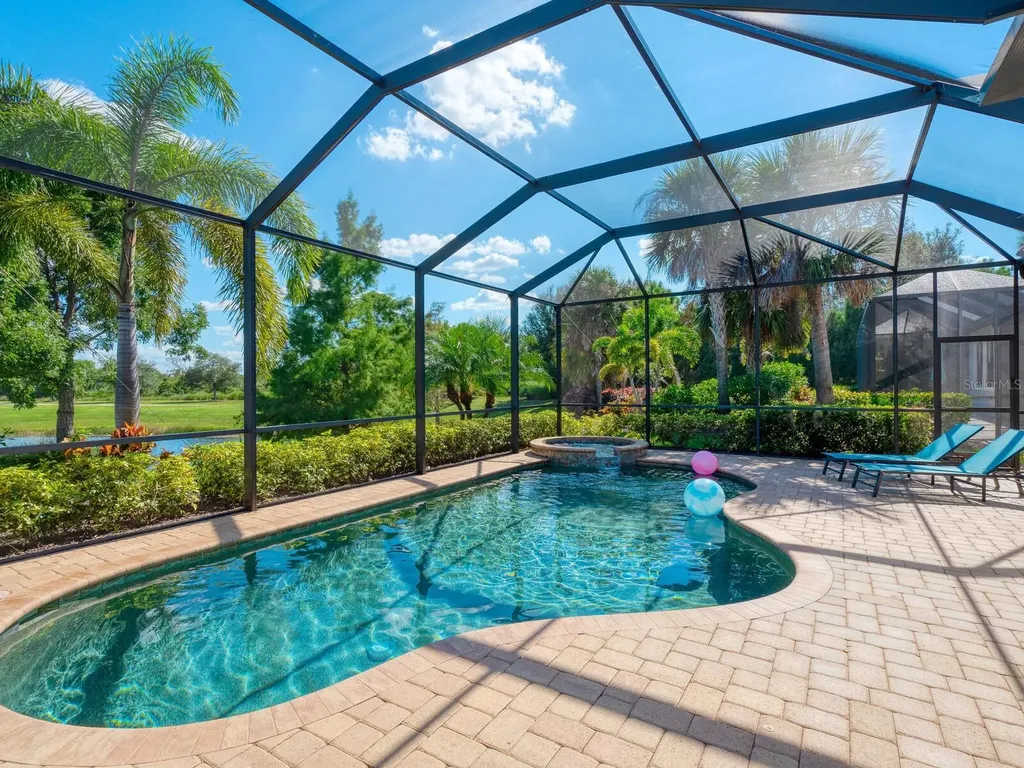 16532 Hillside Circle Lakewood Ranch FL 34202
