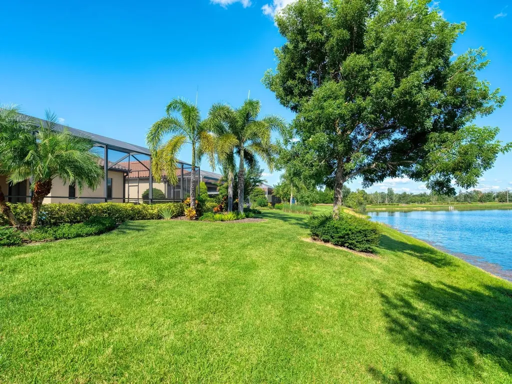 16532 Hillside Circle Lakewood Ranch FL 34202