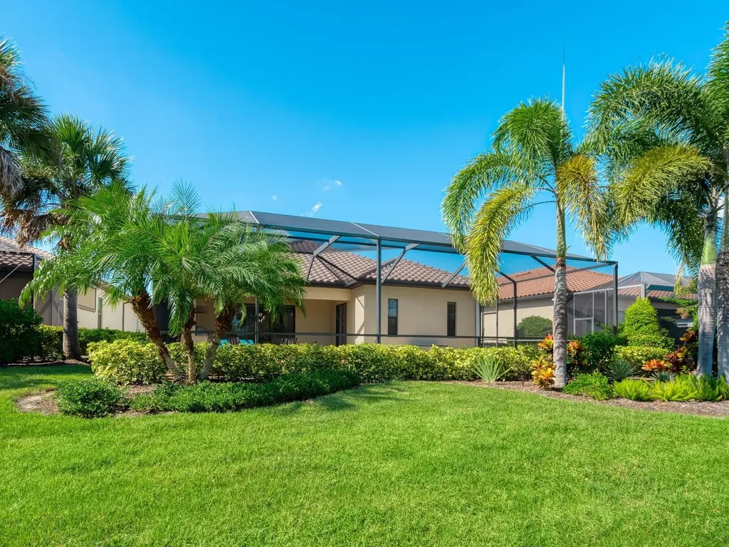 16532 Hillside Circle Lakewood Ranch FL 34202