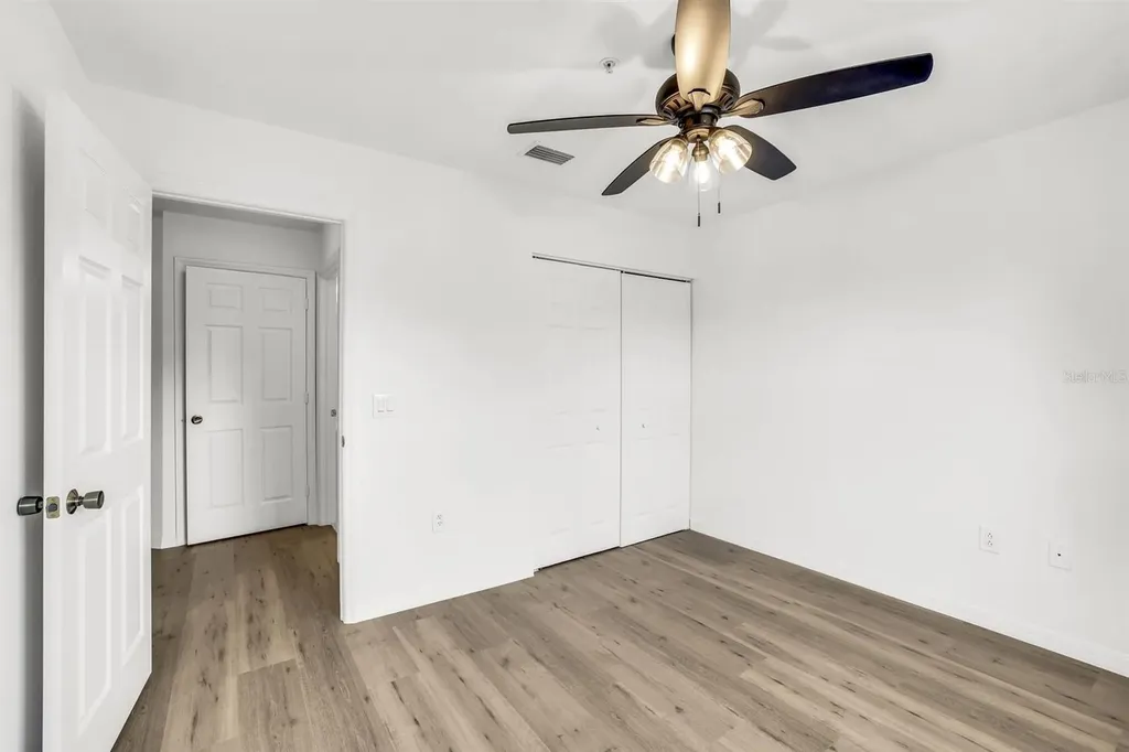 6635 Huntington Lakes Circle Naples FL 34119