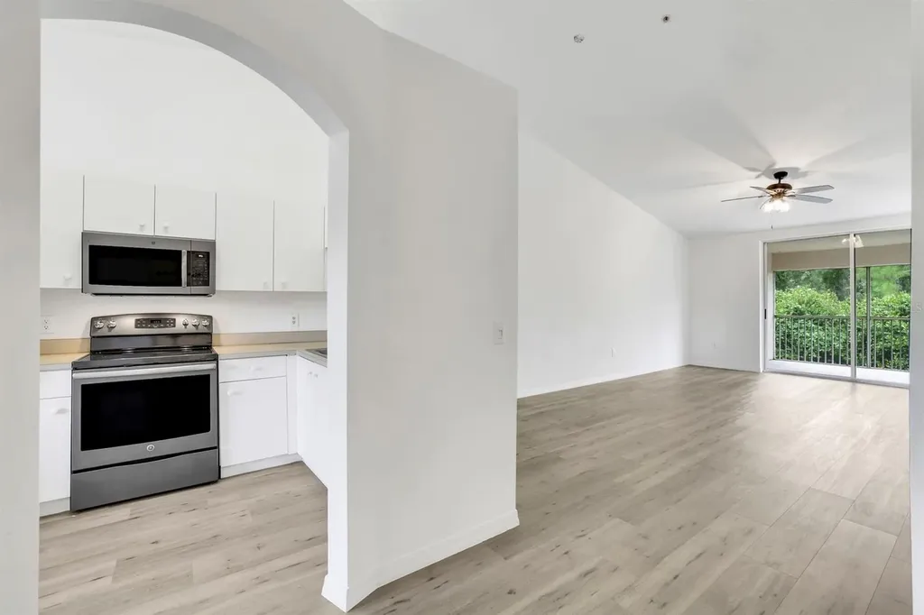 6635 Huntington Lakes Circle Naples FL 34119