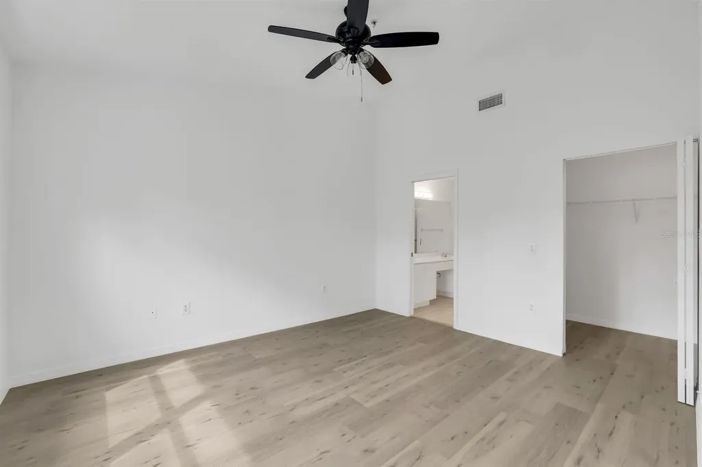 6635 Huntington Lakes Circle Naples FL 34119