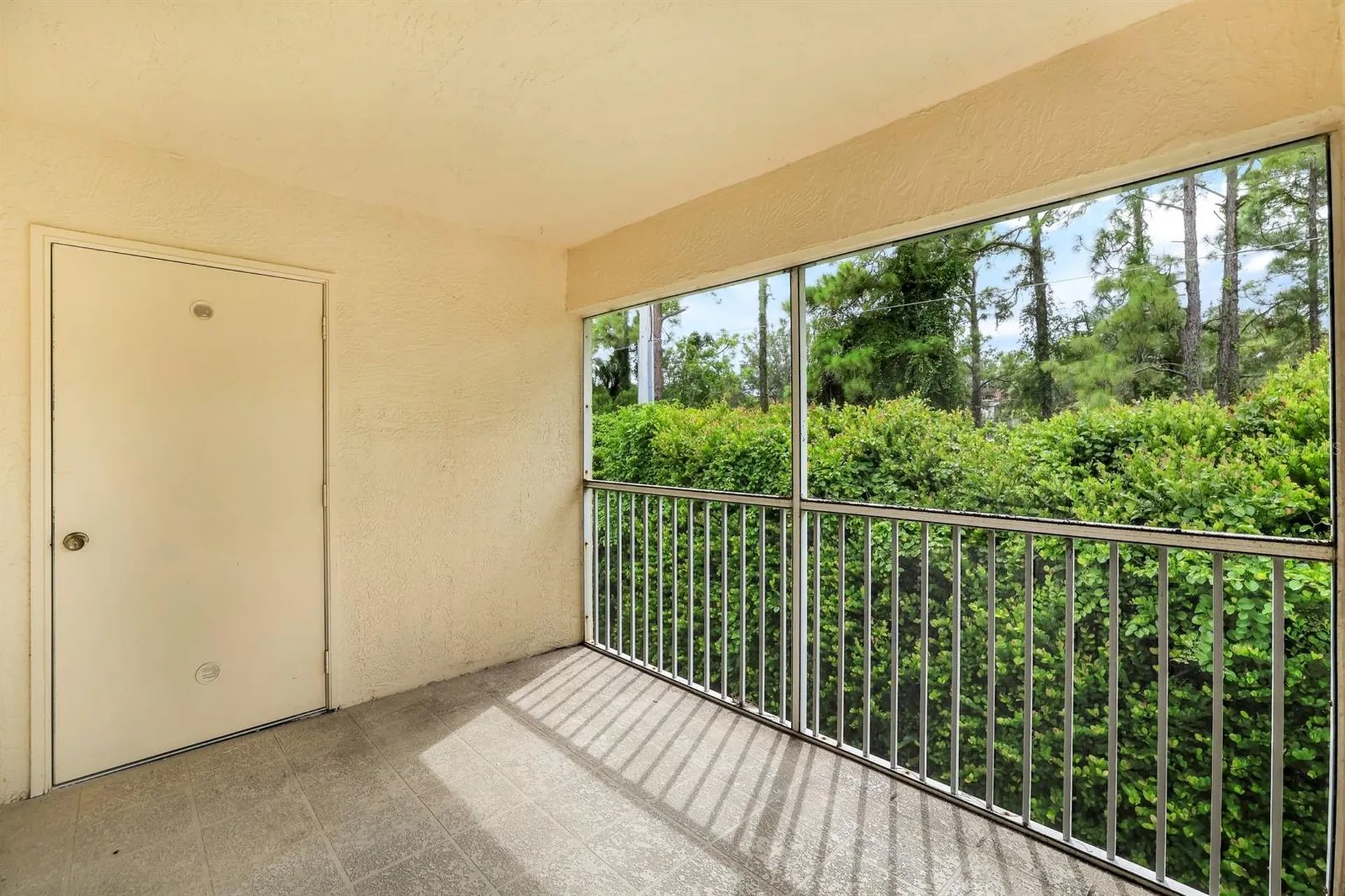 6635 Huntington Lakes Circle Naples FL 34119