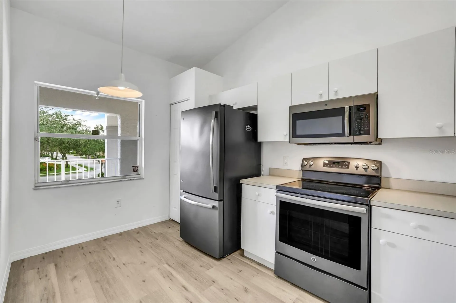6635 Huntington Lakes Circle Naples FL 34119