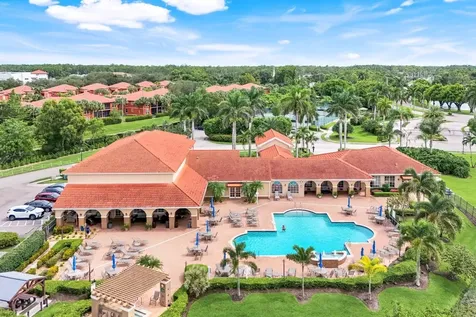 6635 Huntington Lakes Circle Naples FL 34119