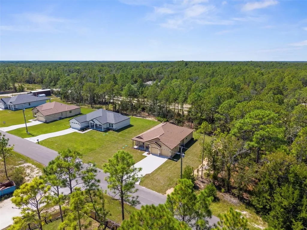 16143 Penn State Road Weeki Wachee FL 34614