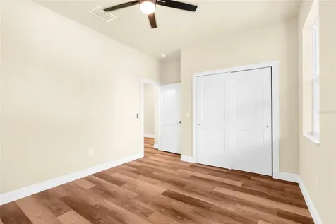 16143 Penn State Road Weeki Wachee FL 34614