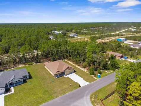 16143 Penn State Road Weeki Wachee FL 34614