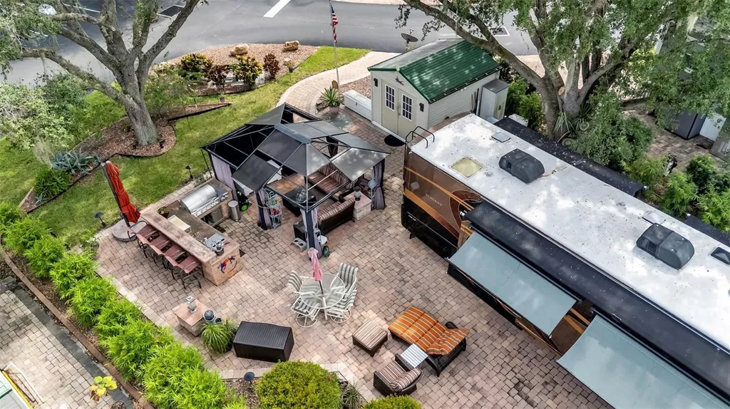 16357 Cherry Tree Court Clermont FL 34714