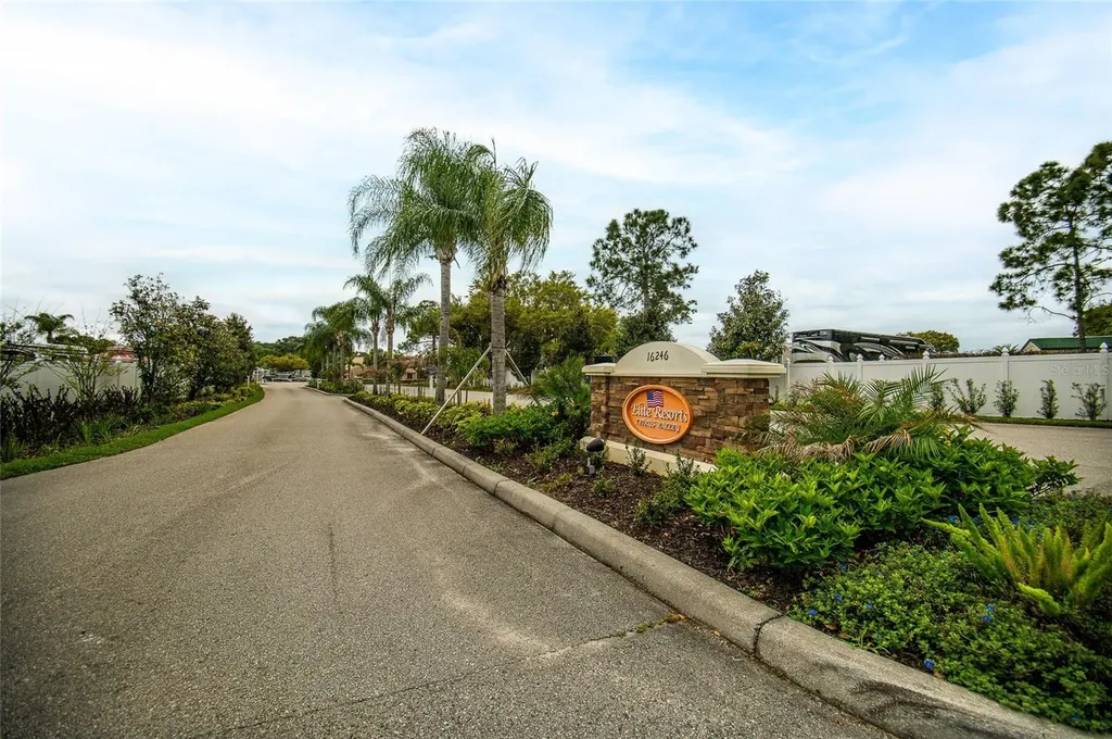 16357 Cherry Tree Court Clermont FL 34714