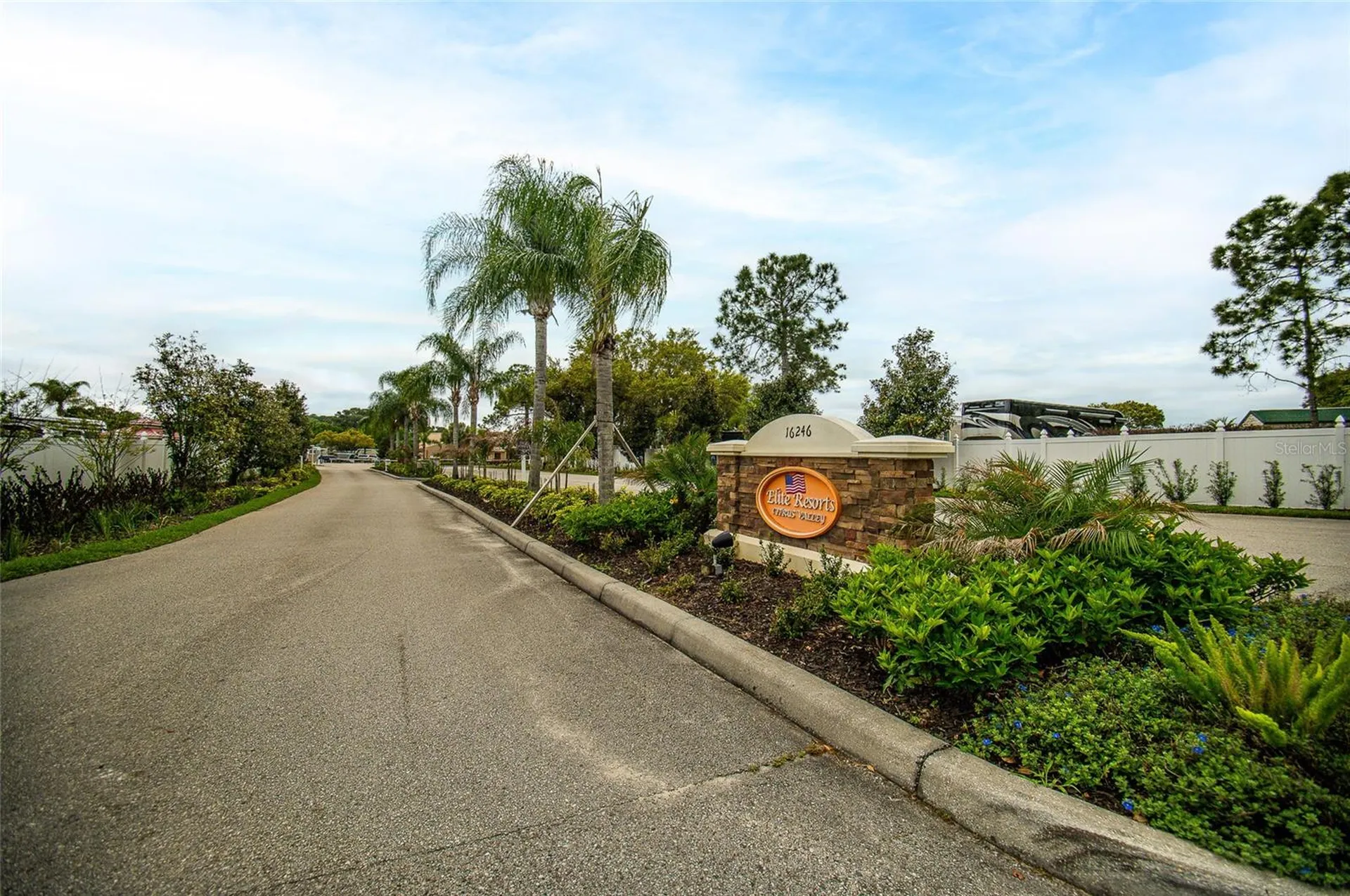 16357 Cherry Tree Court Clermont FL 34714