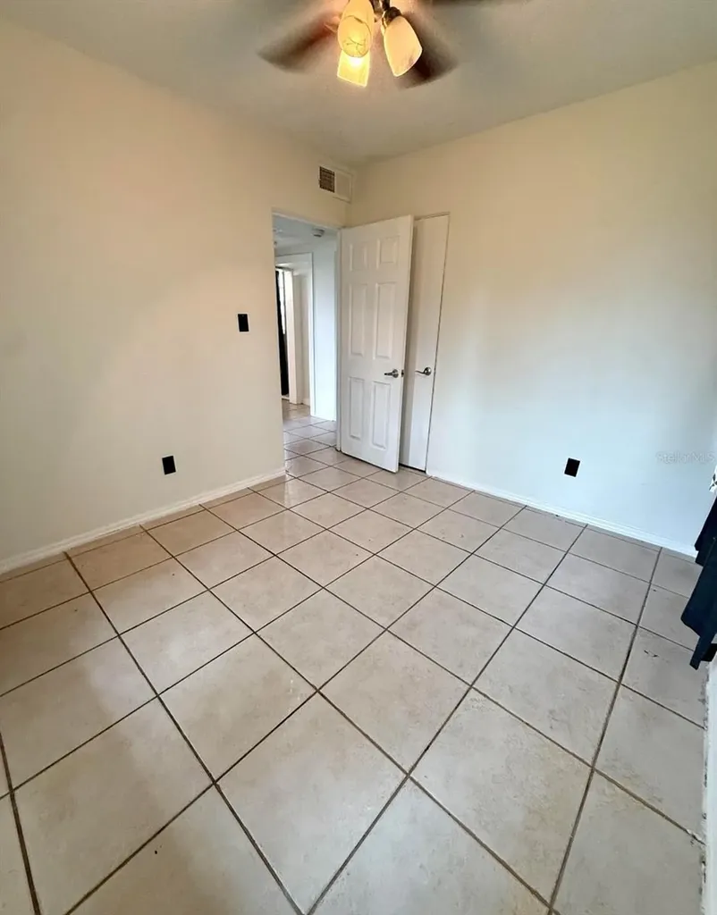 6021 Yucatan Drive Orlando FL 32807