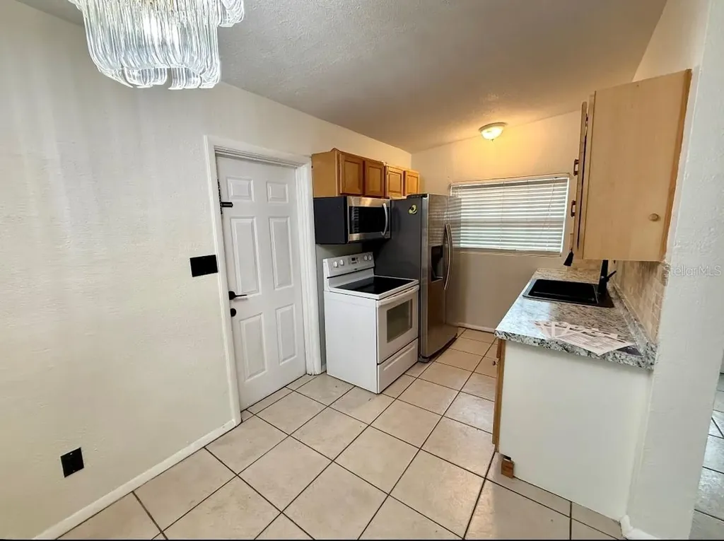 6021 Yucatan Drive Orlando FL 32807