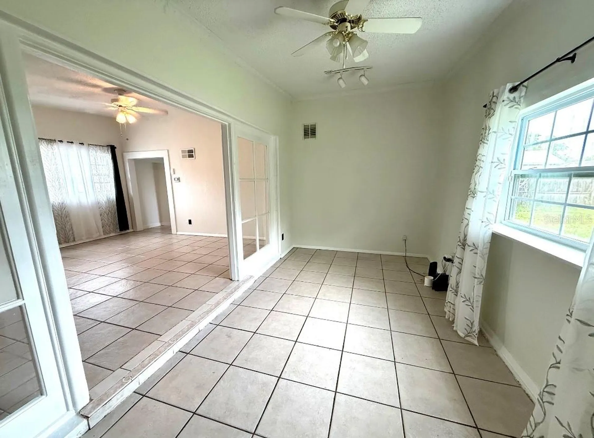 6021 Yucatan Drive Orlando FL 32807