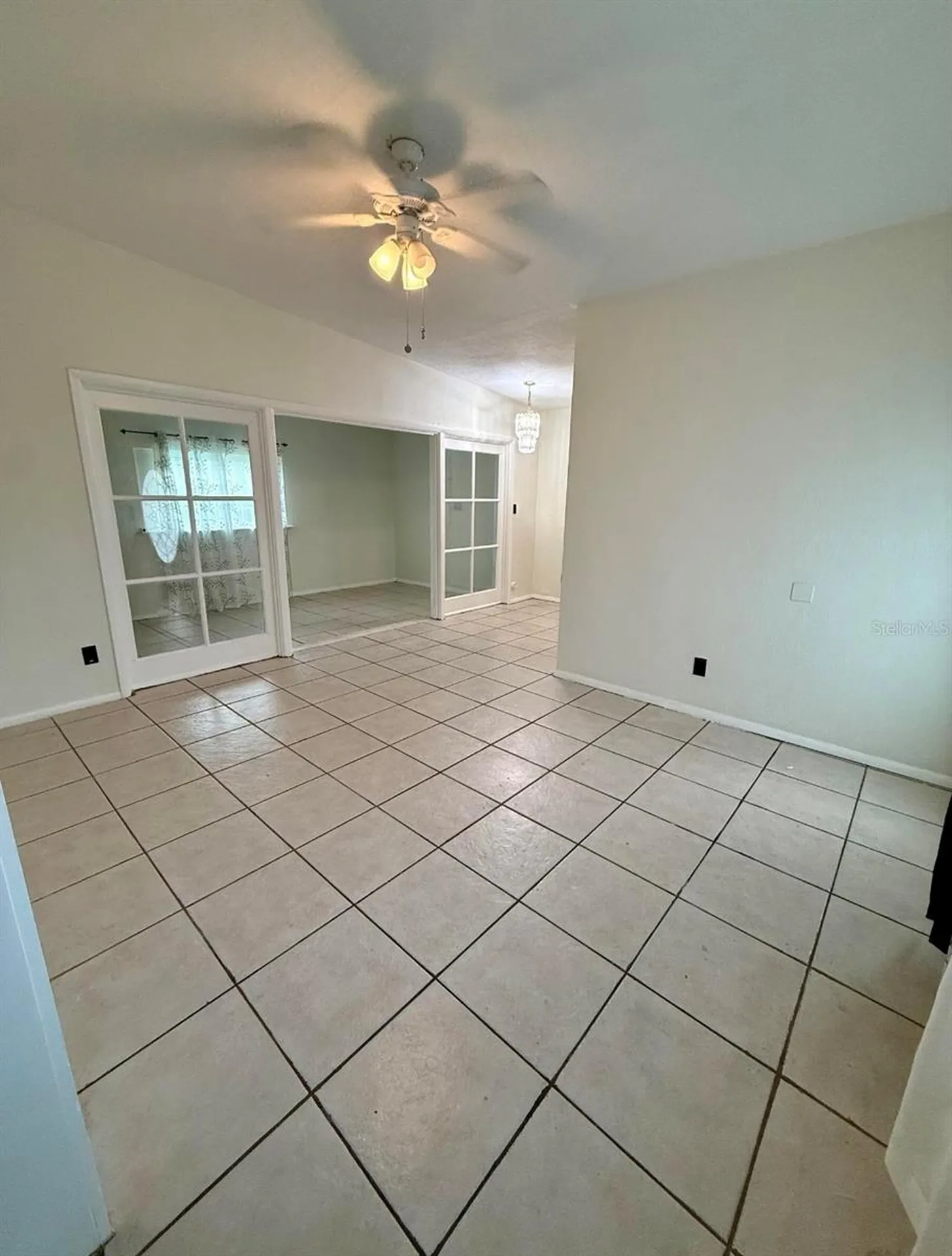 6021 Yucatan Drive Orlando FL 32807