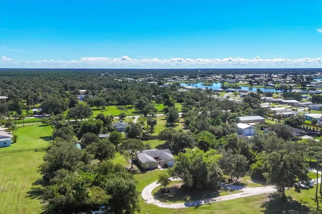 1135 Range Road Englewood FL 34224