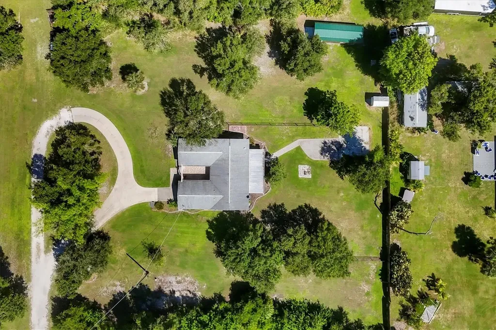 1135 Range Road Englewood FL 34224