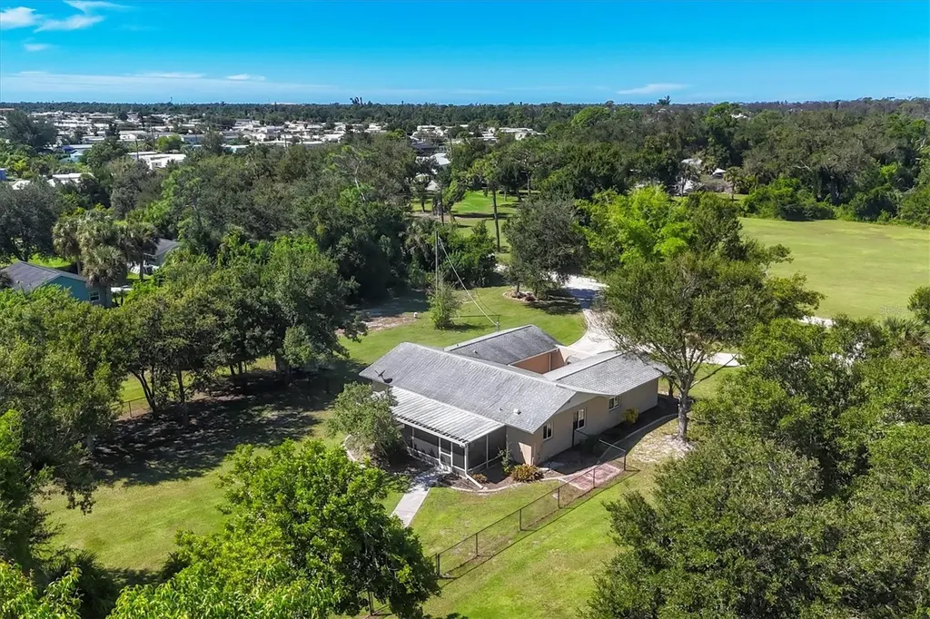 1135 Range Road Englewood FL 34224