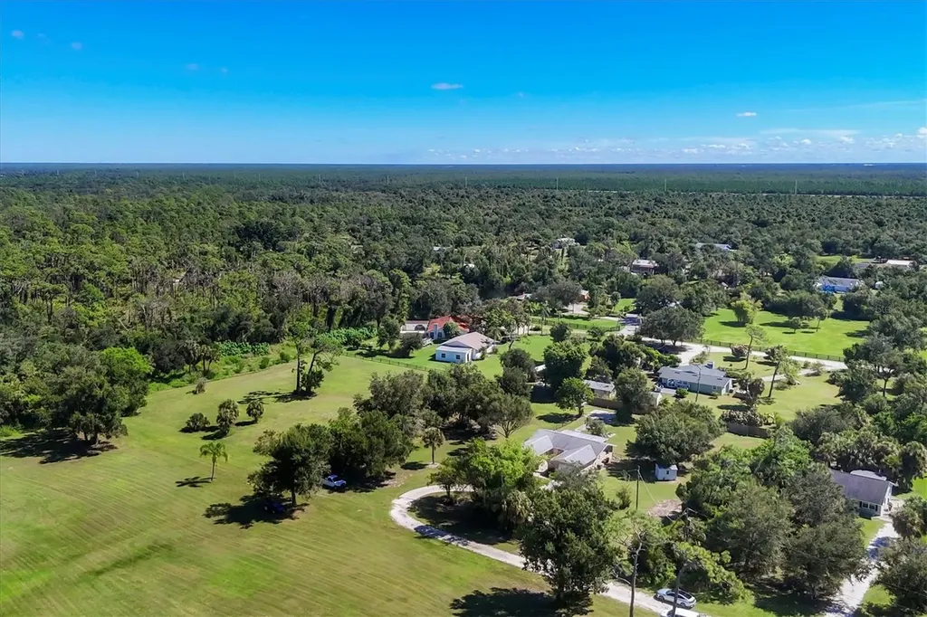 1135 Range Road Englewood FL 34224