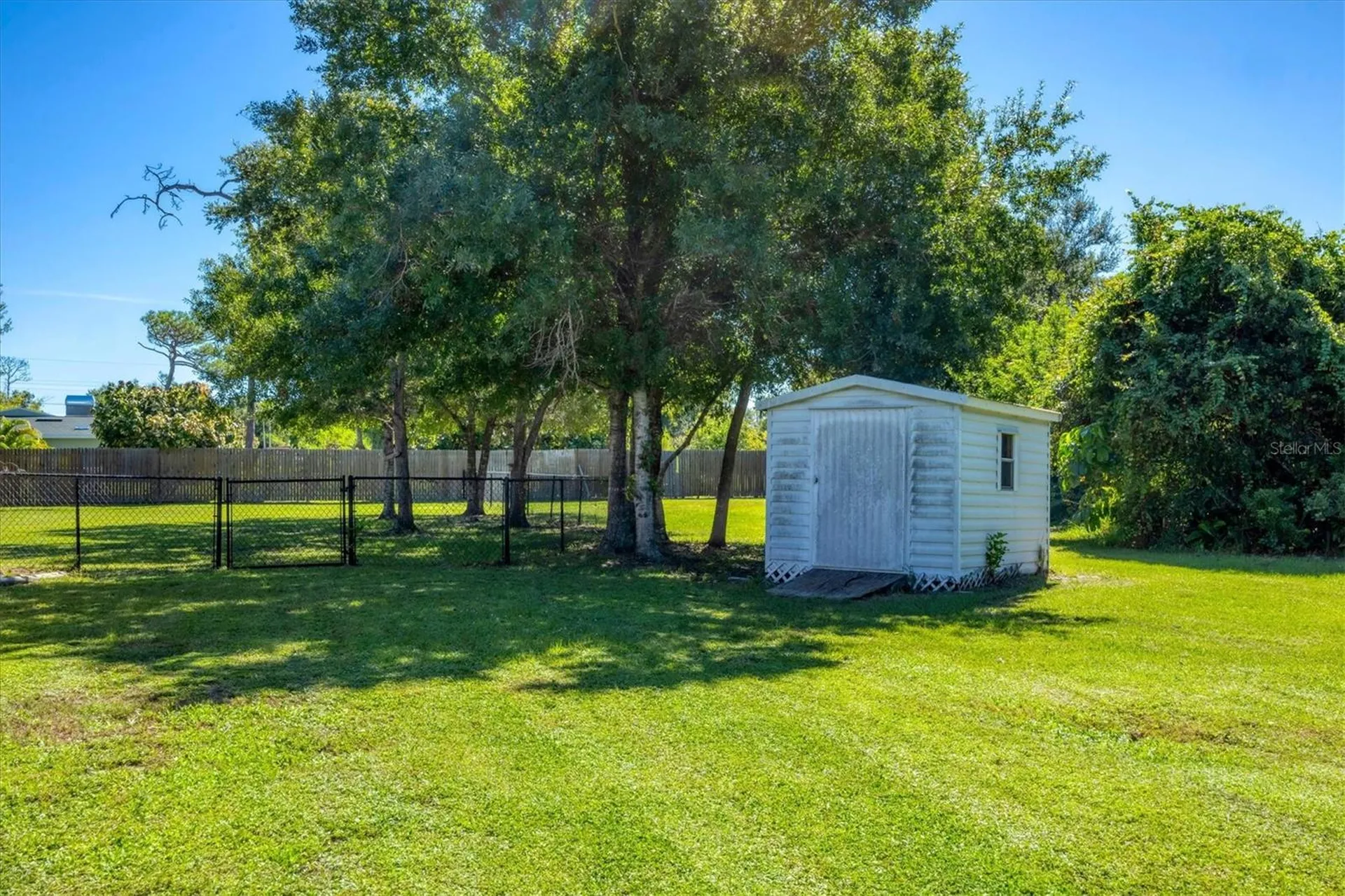 1135 Range Road Englewood FL 34224