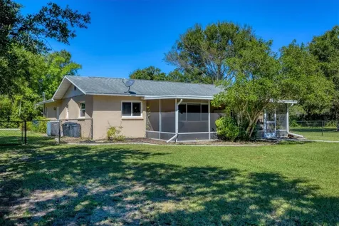 1135 Range Road Englewood FL 34224