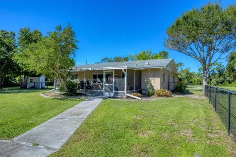 1135 Range Road Englewood FL 34224