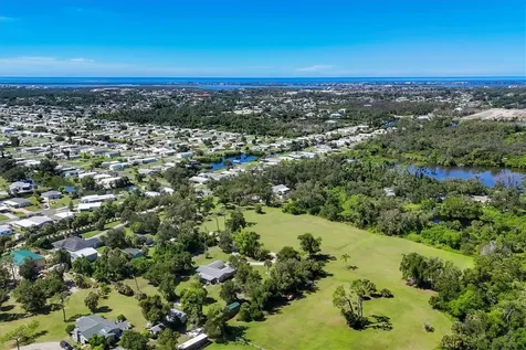 1135 Range Road Englewood FL 34224