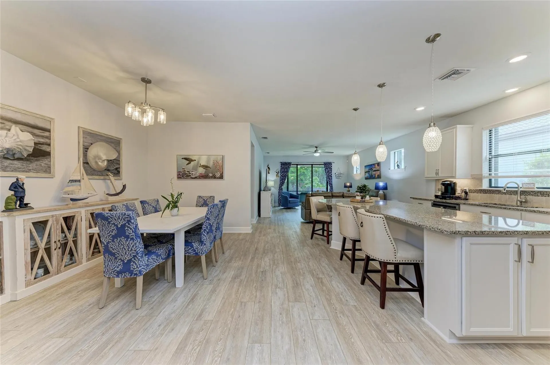 7572 Viola Loop Bradenton FL 34202
