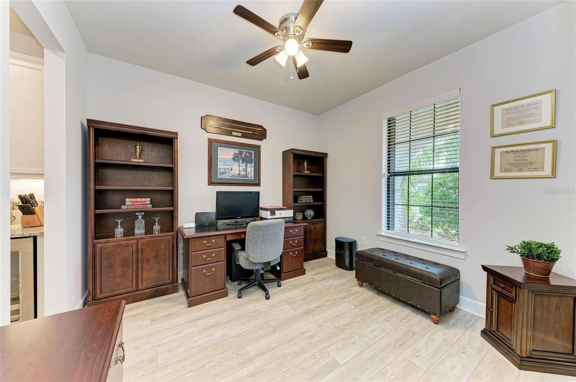 7572 Viola Loop Bradenton FL 34202