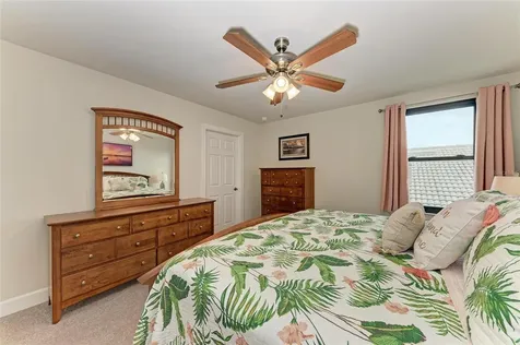 7572 Viola Loop Bradenton FL 34202
