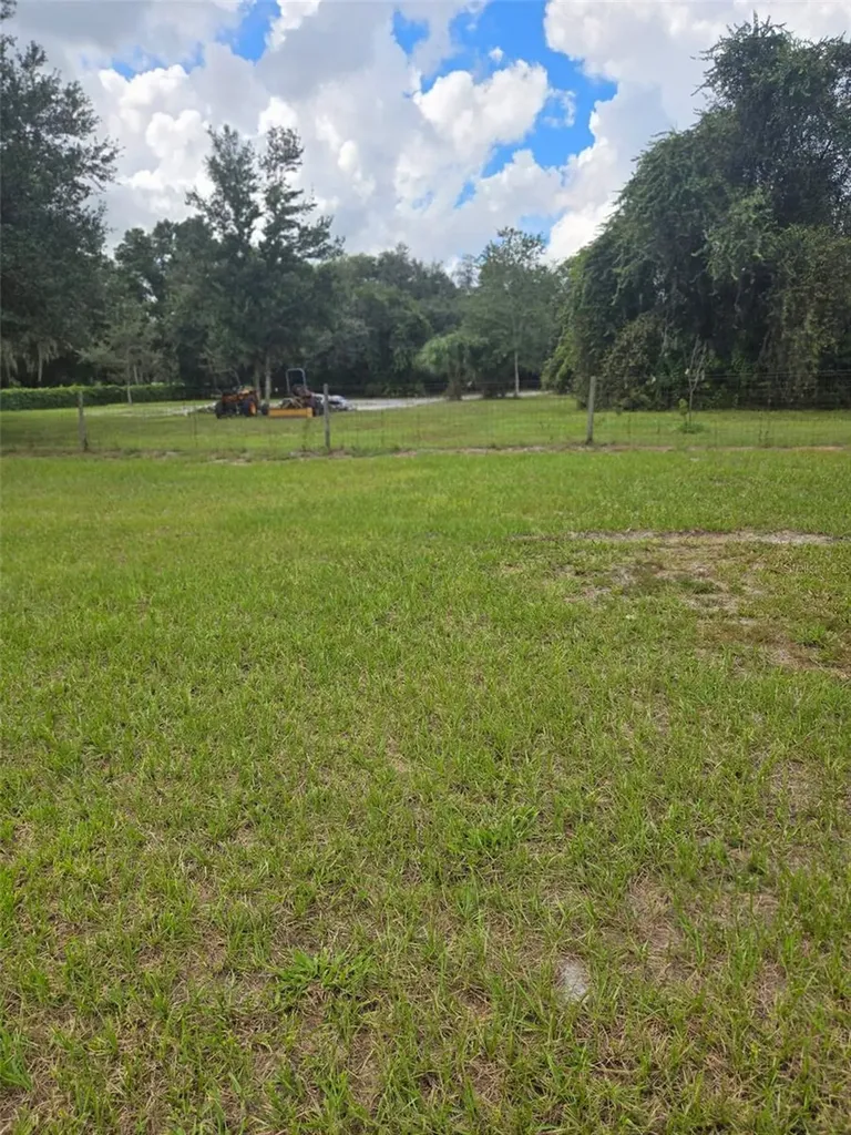 885 Lake Marian Road Kenansville FL 34739