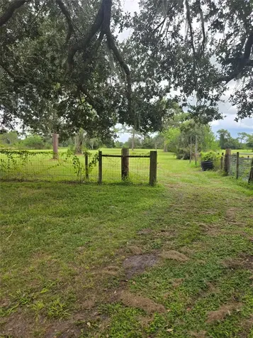 885 Lake Marian Road Kenansville FL 34739