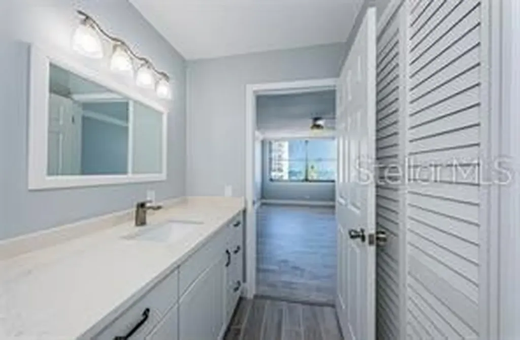 6279 Sun Boulevard St Petersburg FL 33715
