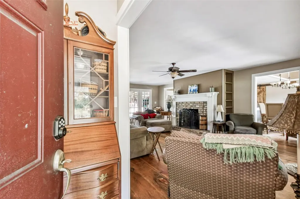 15019 Carlton Lake Road Wimauma FL 33598