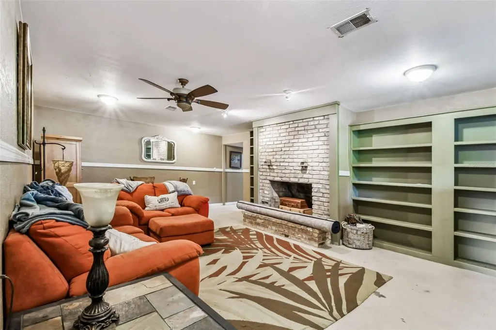 15019 Carlton Lake Road Wimauma FL 33598
